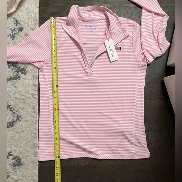 NWT Vineyard Vines top S - Picture 10 of 10